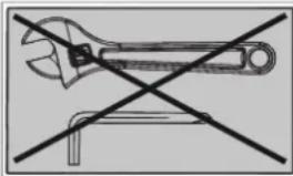 TUNTURI Competence C25 - Bouten en moeren aandraaien - 2