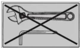 TUNTURI Competence C25 - Ziehen Mattern und Schrauben - 2