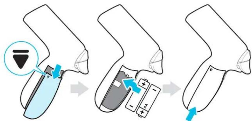 HTC VIVE Cosmos - Insérer les piles dans le contrôleur - 3