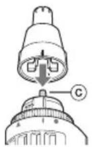 PANASONIC ERGN300 - How to attach the blade - 2