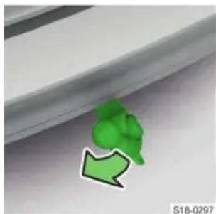 SKODA Scala (2019) - Αφαίρεση και περιστροφή της ράβδου με μπίλια - 2