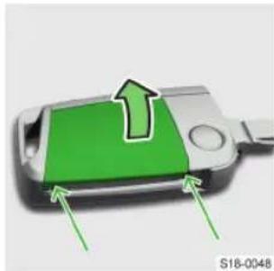 SKODA Scala (2019) - Αλλάξτε μπαταρία κλειδιού - 1