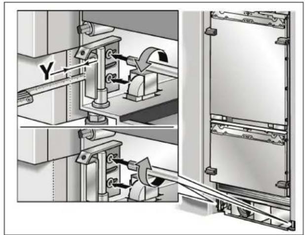 GAGGENAU Vario RB 491 700 - Fixation du bandeau de socle - 5