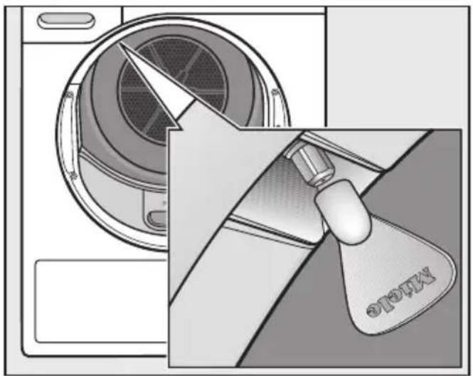 MIELE TCJ680 WP - Remplacer la buse de pulvérisation pour le programme Finish vapeur - 1