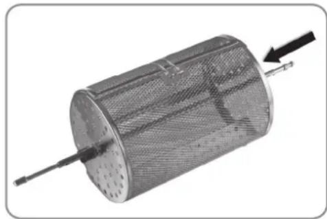 Gourmetmaxx 00974200125 - Using the Grill Basket - 1