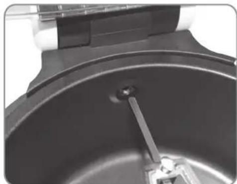 Gourmetmaxx 00974200125 - Using the Rotating Spit - 4