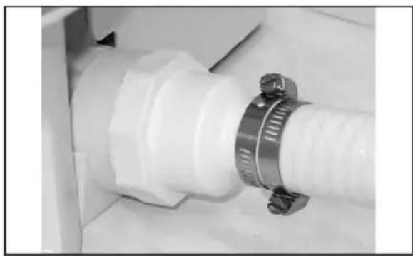 DOMETIC MasterFlush MF 7220 - Switch access hole - 1