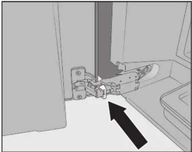 MIELE CVA 7845 - Supprimer la limitation d'ouverture de porte - 1
