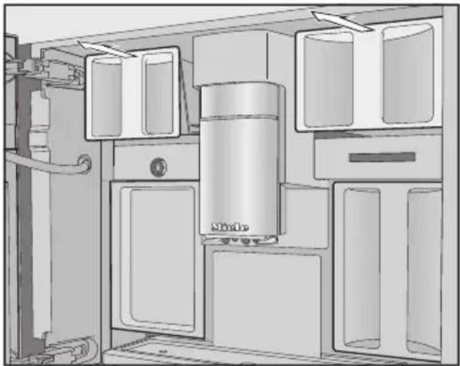 MIELE CVA 7845 - Remplir le réservoir à grains - 2