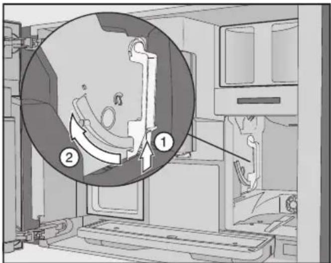 MIELE CVA 7440 - Sortir l'unité de percolation - 1