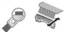 PANASONIC ESLV67 - ▶ Cleaning with the short brush - 1