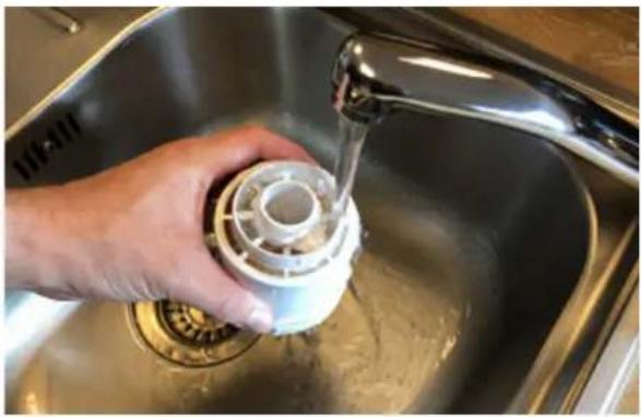 Clean Air Optima CA606 - Préparation du filtre à eau W-01W du Clean Air Optima® - 1