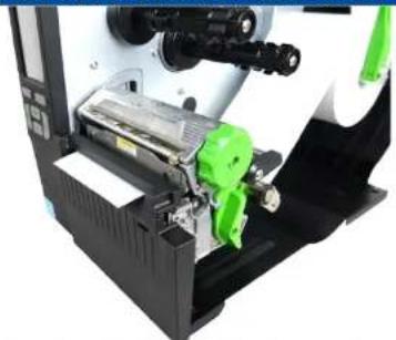 TSC MB240T - Chargement du consommable sans doublure (en option) - 9