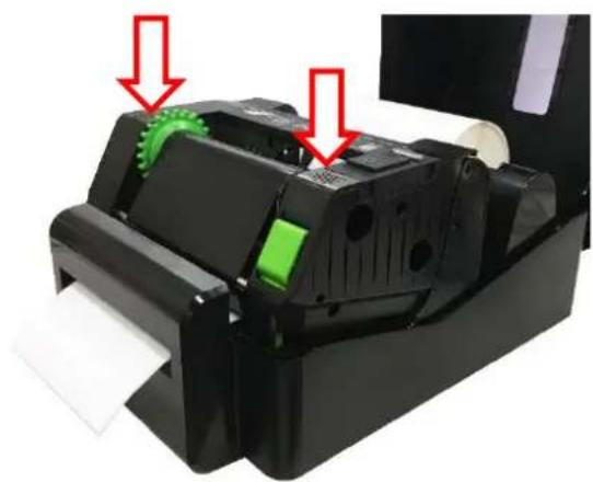 TSC TE200 - Charger le consommable en mode découpage (série te210/te310 uniquement, option revendeur) - 2