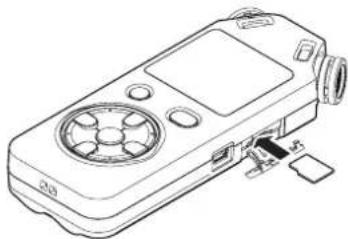 TASCAM DR05X - Inserción de una tarjeta - 1
