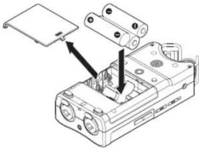 TASCAM DR40X - Instalación de las pilas - 1