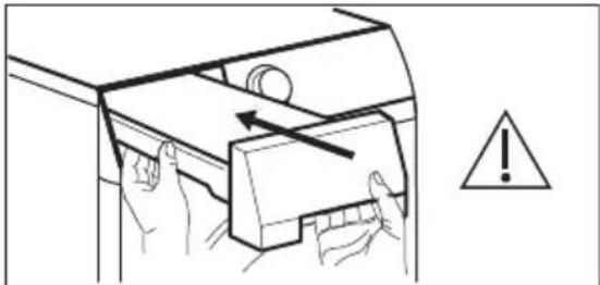 ZANUSSI ZX8380DH - LEEREN DES WASSERBEHÄLTERS - 4