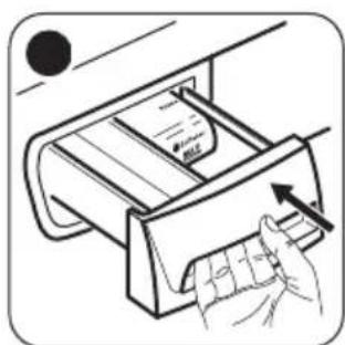 ZANUSSI ZWF 71453 BW - NETTOYAGE DU DISTRIBUTEUR DE PRODUIT DE LAVAGE - 4