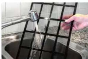 BONECO P340 - NETTOYAGE DU PRÉFILTRÉ - 1