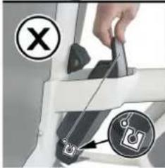 Urban Arrow Shorty - Inserting, removing, securing and charging the Kiox display - 10
