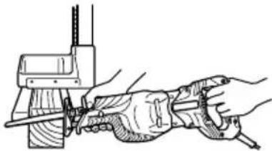 HITACHI CR 13V2 - Corte de madera - 1