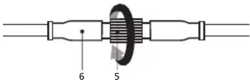 KENWOOD KCAR100 - Enchufar el conector del cable de la CAMERA trasera - 1