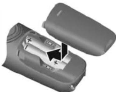 GIGASET E290A - Insertion des batteries - 3