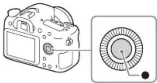 SONY Alpha ILCA68K - Tarkista, että [Syötä] on valittu näytössä, ja paina sitten kiekkopainikkeessa  . - 1