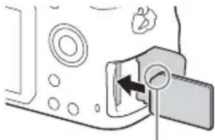 SONY Alpha ILCA68K - Indsæt et hukommelseskort. - 1