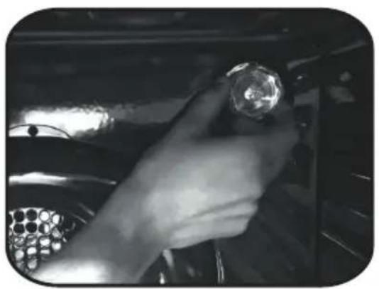 HOOVER HOZ7173WI WFE - Retrait et nettoyagedesvitres - 8