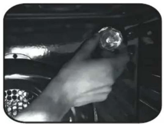 HOOVER HOZ7173WI WFE - SUSTITUCIONDELA BOMBILLA - 1