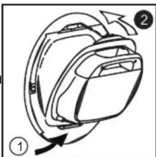 HOOVER DNC D913BXS - Praznjenje Posode Za Vodo - 3