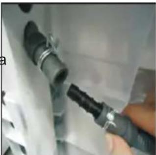HOOVER DNC D913BXS - Coloque a mangueira como demonstrado: - 2