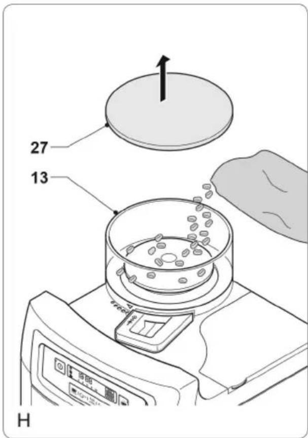Klarstein Aromatica II Duo - Retirer et remetre en place le couvercle de la carafe en verre - 5