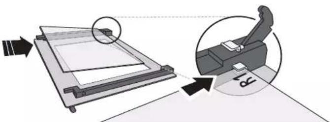 PRIVILEG PBWK3 OP8V IN - CLICK &amp; CLEAN - CLEANING THE GLASS - 3