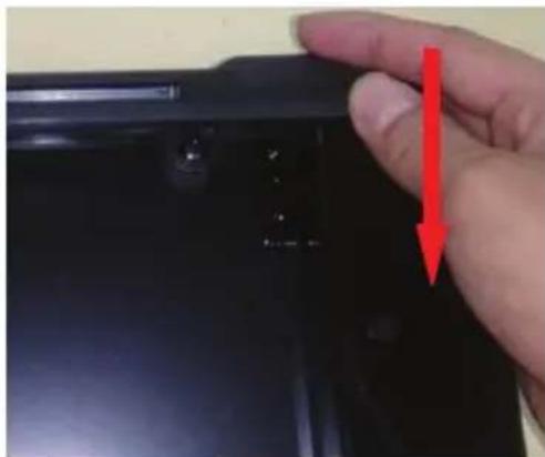 BLAUPUNKT 5B36P 0250 - Instructions d'installation de la bande de recouvrement de la porte et de l'ensemble du support rotatif - 23