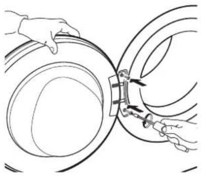 WHIRLPOOL DDLX 80116 - INVERSION DE LA BUTE DE PORTE - 7