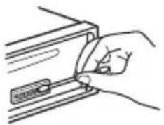 SONY CDXG1301U - Pulizia dei connettori - 1