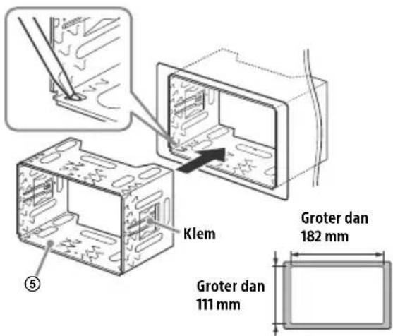 SONY XAVV631BT - Het apparaat monteren met de bijgeleverde beugel - 1