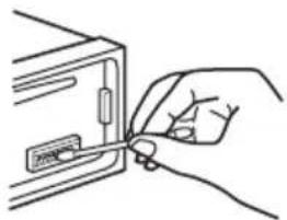 SONY CDXGT215C - Nettoyage des connecteurs - 1