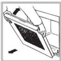 INDESIT FI 53 KC.A IX - Cleaning the oven door - 3