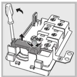 INDESIT FI 53 K.A IX - Montaje del cable de alimentacion electrica - 2
