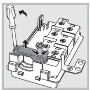 INDESIT FI 51.A (BK) - Anschluss des Netzkabels - 2
