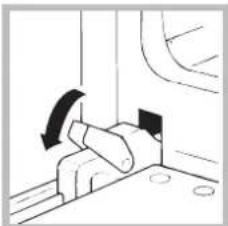 INDESIT FI 51.A (BK) - Cleaning the oven door - 2