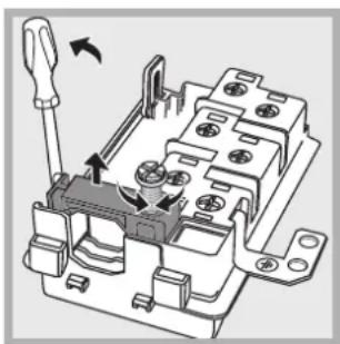 INDESIT FIMS 51 K.A (WH) AUS - Fitting the power supply cable - 2