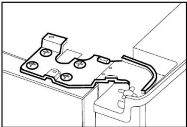 BEKO GNE114670X - Réglage du jeu entre les portes supérieures - 3