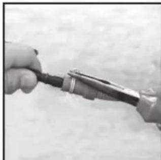 CANDY EVOH 9713NA1S - Fit the Hose as Follows: - 2