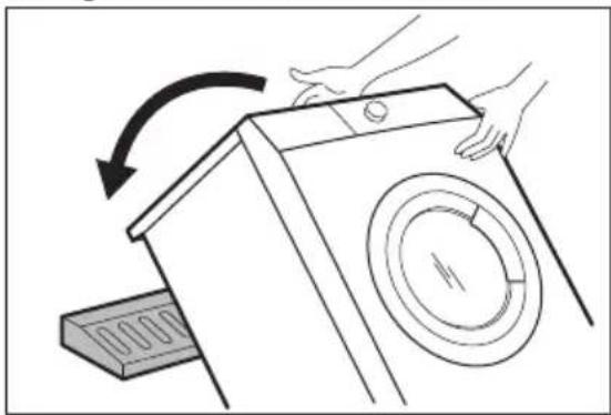 ZANUSSI ZR8451WF - AUSPACKEN - 4