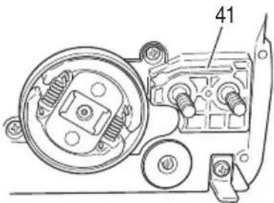 Tanaka TCS 33EB - Oiler port (Fig. 37) - 1