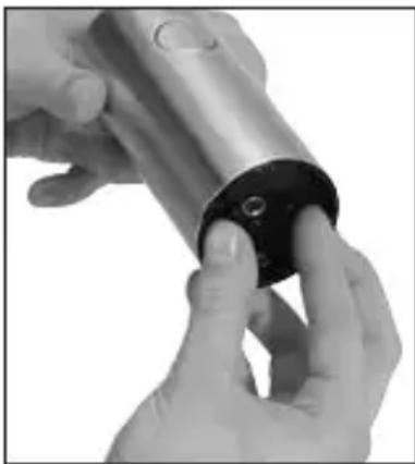 Cilio 614053 - Insertion des piles - 1